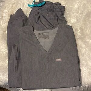 Figs Technical Collection in graphite. Large 1 pocket top, Large Tall joggers.